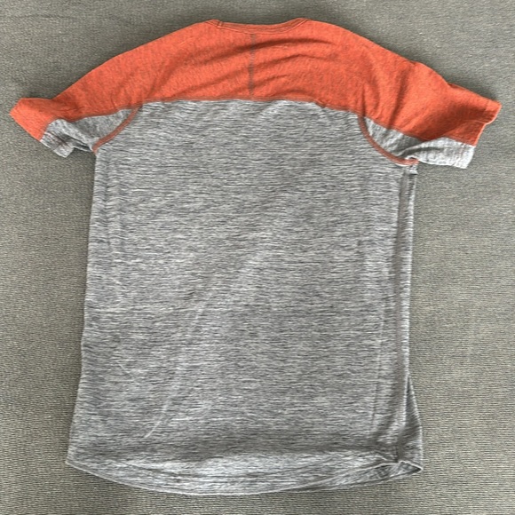 American Eagle short sleeve tee. XS. - Picture 3 of 6